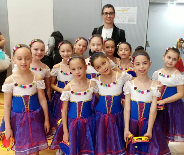 Грациите не отстъпиха на професионалистите в Димитровград 