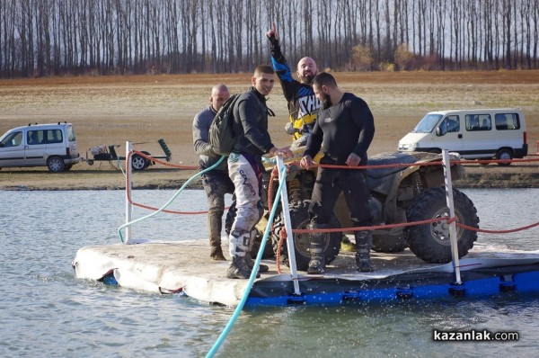 Над 400 мотора и АТВ-та стартираха в ендуро състезанието на яз. Копринка в събота
