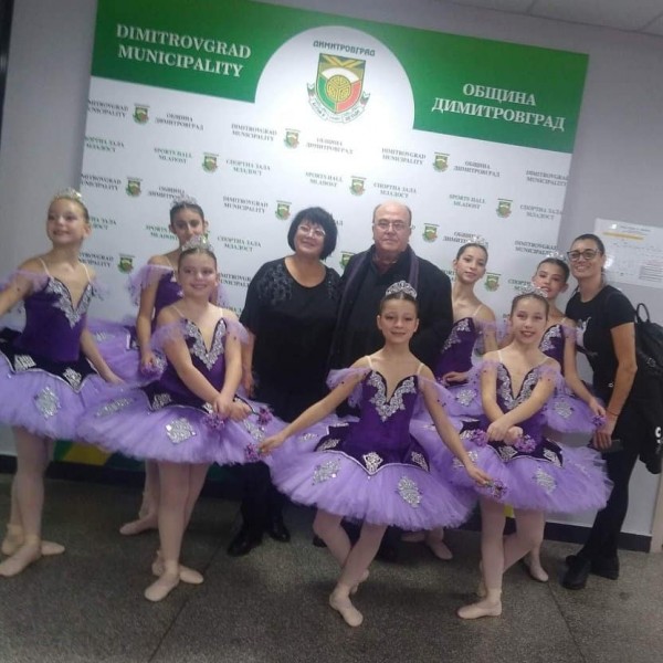 Грациите не отстъпиха на професионалистите в Димитровград 