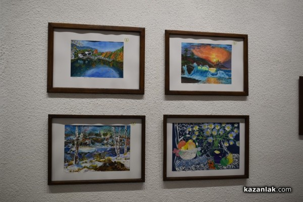 Отличиха Ангелина Стойкова със специална награда в световния конкурс „Малък Зограф“