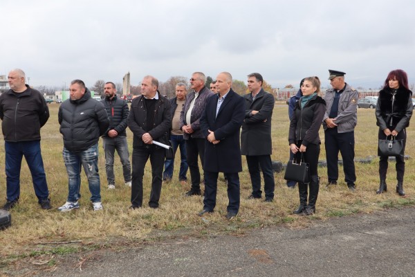 Верижна катастрофа с 4 коли, бус и цистерна - демонстрация показа как се действа при такъв тежък инцидент