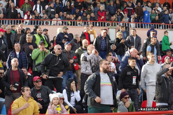 Наказаха Розите за хвърлянето на предмети след мача с Лудогорец