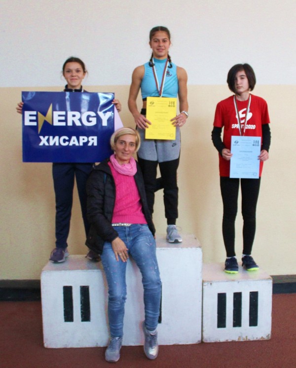 Атлетите от СКА “Пендарева “ с блестящо представяне във Велико Търново