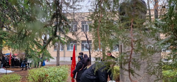 Петко Стайнов – внук: Той много обичаше Казанлък и имате основания да се гордеете с него като ваш съгражданин!