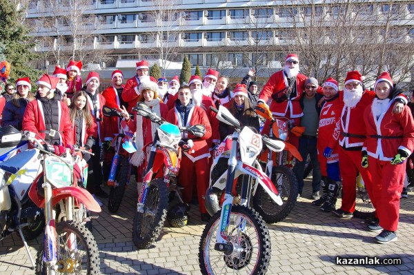 Моторизирани Дядоколедовци отново ще зарадват малчуганите на Казанлък