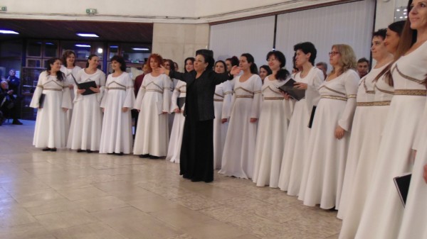 Диригентът Младен Станев: Петко-Стайновите празници са нещо великолепно!