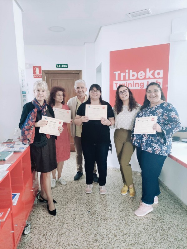 Учители от ППМГ завършиха успешно първия етап от проект за мобилност в Малага