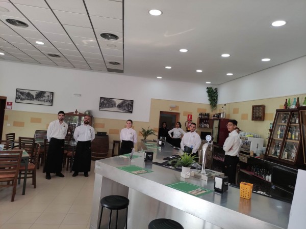 Учители от ППМГ завършиха успешно първия етап от проект за мобилност в Малага