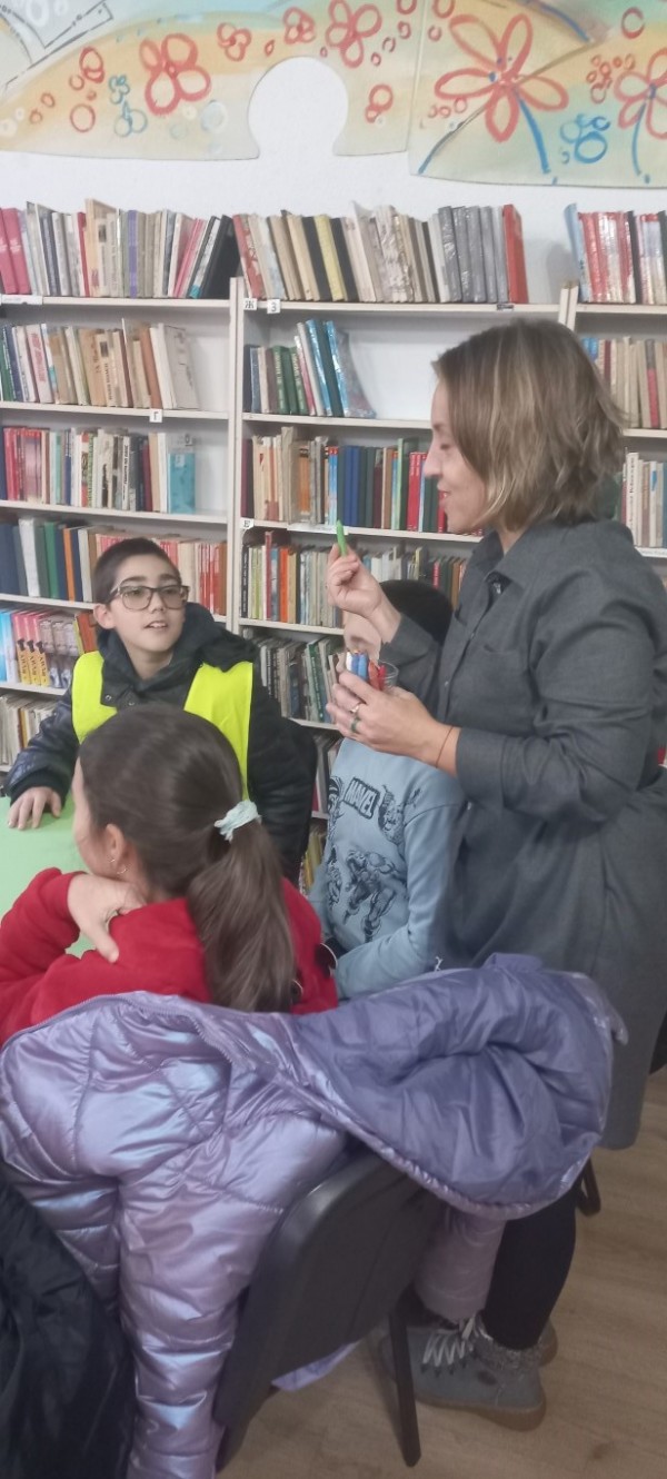 Ученици от Казанлък и Ръжена взеха участие в работната сесия „Ненасилие - ключът е в нас!“