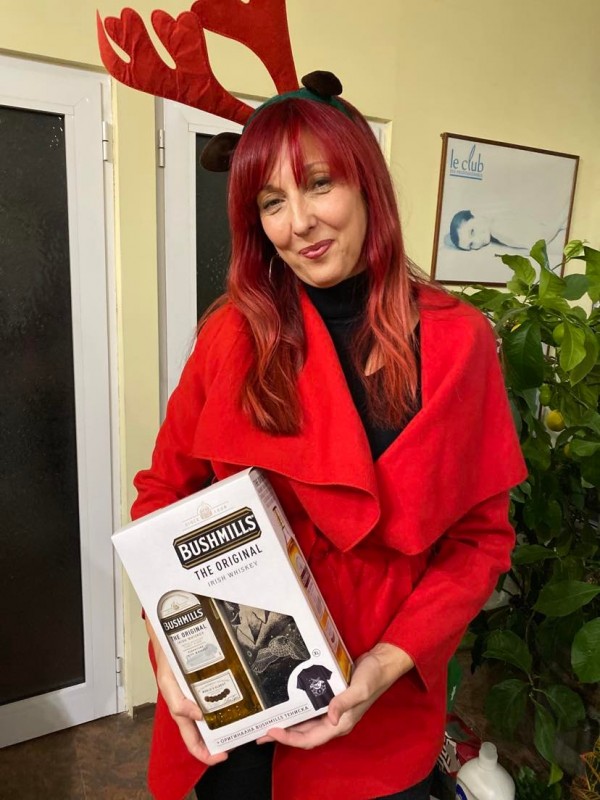 Коледа в клуб Хармония СПА - партита, подаръци и благородни каузи