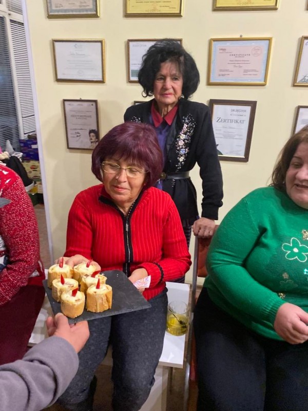 Коледа в клуб Хармония СПА - партита, подаръци и благородни каузи