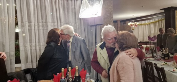 Кметът на Казанлък към златните двойки: Вие сте достойни казанлъчани, хора и семейства за пример