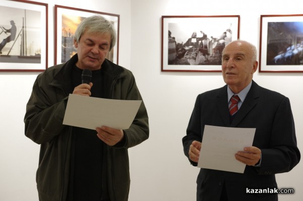 Тодор Тилев спечели първото място в Петия салон на казанлъшките фотографи