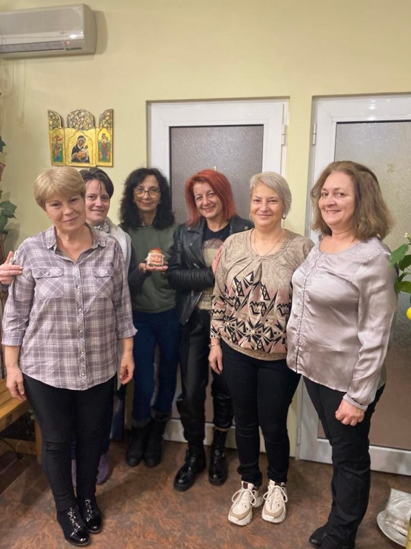 В клуб Хармония СПА - Купуваш истински пчелен мед и получаваш коледен подарък