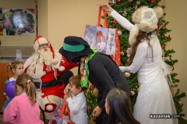 За поредна година Дядо Коледа зарадва децата на „М+С Хидравлик“ АД