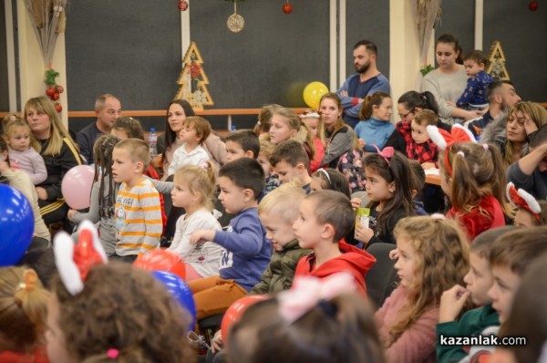 За поредна година Дядо Коледа зарадва децата на „М+С Хидравлик“ АД