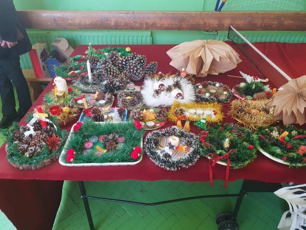 Благотворителният базар в ОУ „Св. Паисий Хилендарски“, събра 2075 лв. в подкрепа на Гита Славова