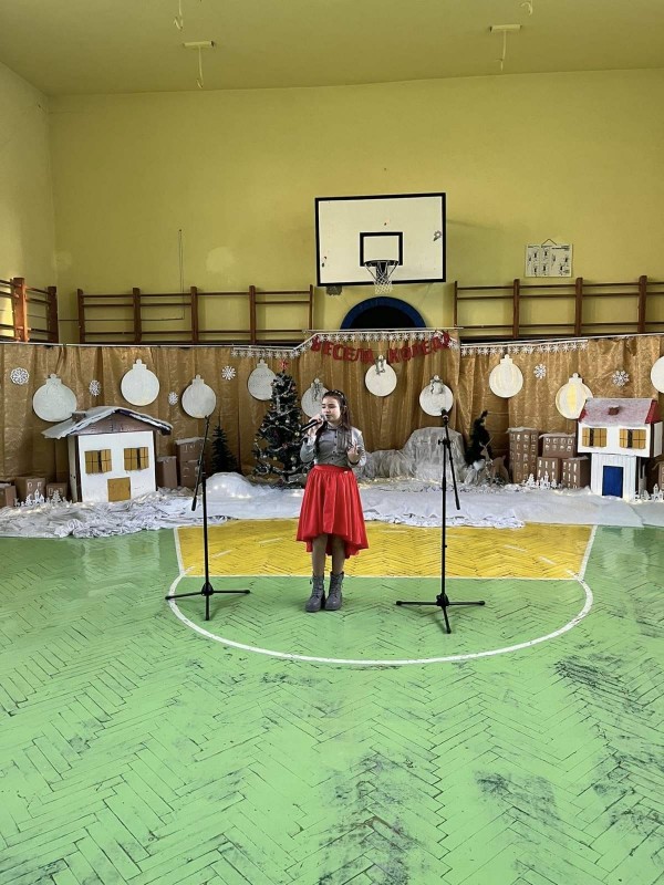 Благотворителният базар в ОУ „Св. Паисий Хилендарски“, събра 2075 лв. в подкрепа на Гита Славова