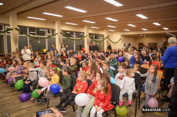 За поредна година Дядо Коледа зарадва децата на „М+С Хидравлик“ АД