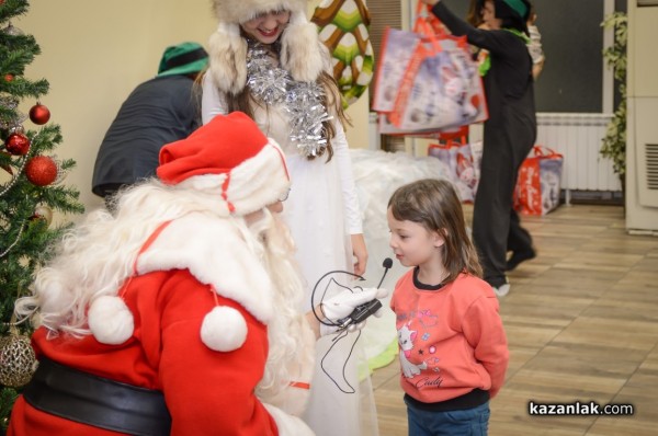 За поредна година Дядо Коледа зарадва децата на „М+С Хидравлик“ АД