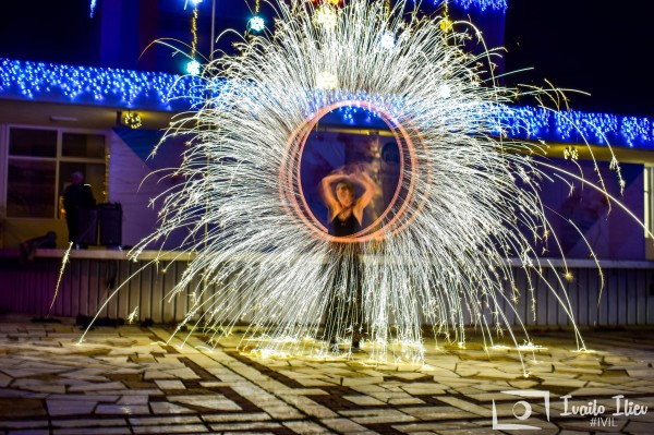 С настроение и атрактивно огнено шоу завърши базарът в Павел баня