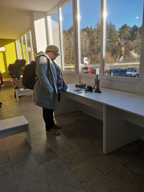 Обезлюдено градче провокира артистична изложба на млади творци от НУПИД “Акад. Дечко Узунов”