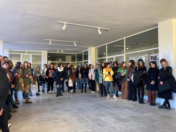 Обезлюдено градче провокира артистична изложба на млади творци от НУПИД “Акад. Дечко Узунов”