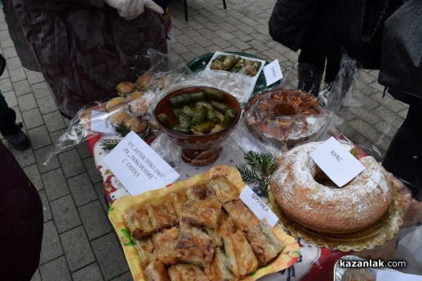 Кулинарен коледен базар “С ухание и вкус на Коледа“