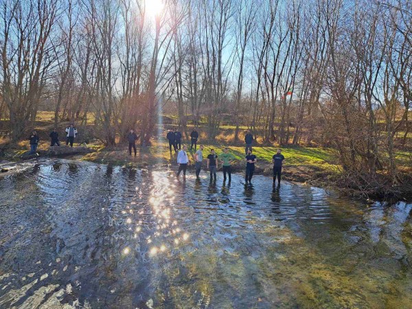 33-годишният Владимир Пенев спаси Богоявленския кръст в Павел баня 