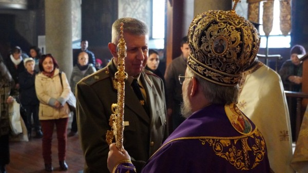 На Ивановден митрополит Киприан отслужи литургия в Казанлък