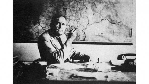 Две филмови премиери през януари в Града на розите