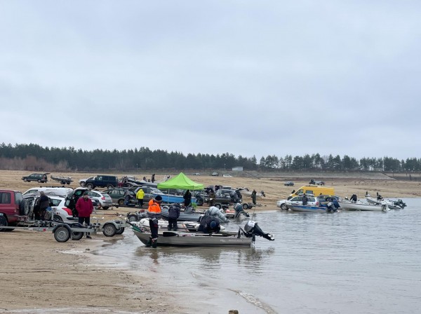 Филип Филипов хвана най-голямата риба в състезанието по джиг риболов на язовира