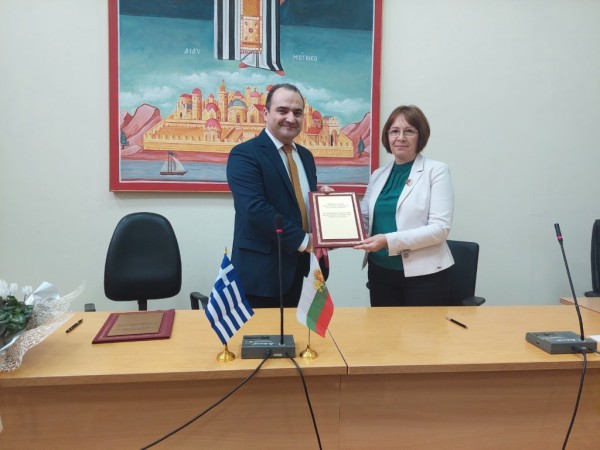 Финално побратимяване на гръцкия Дидимотика и Казанлък