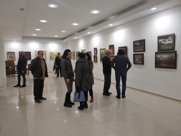 Откриха първата съвместна изложба на Фикрет Окан и Галя Златева