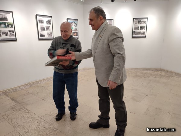 Уникални кадри от строежа на Бузлуджа изпълниха Музея на фотографията