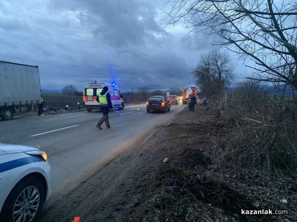 Тежка катастрофа близо до разклона за Дунавци