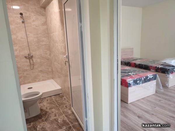 Кметът Галина Стоянова връчи ключовете на първите новодомци в новите социални жилища