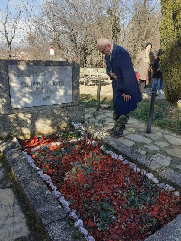 Казанлък отбеляза 121 години от смъртта на композитора Емануил Манолов