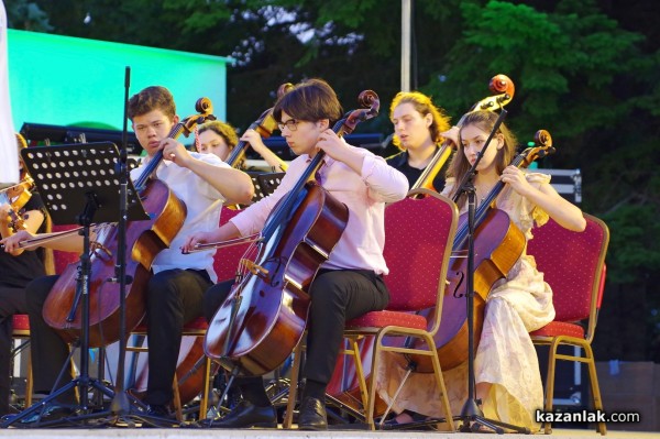 Записването за третото издание на Академия Роза започна. Тази година талантите ще свирят и в Пловдив