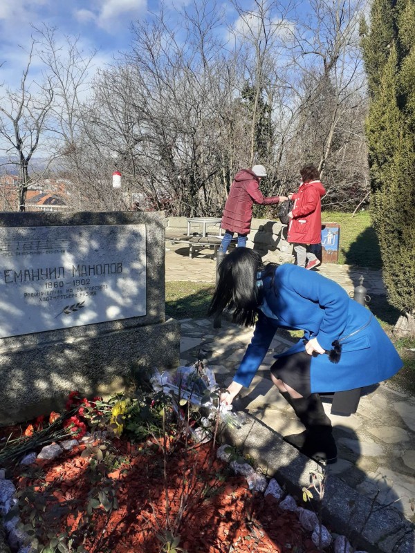 Казанлък отбеляза 121 години от смъртта на композитора Емануил Манолов