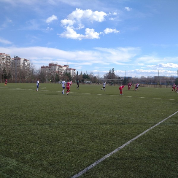 Победен старт и две равенства, срещу едни от най-добрите школи, записаха Розичките в Пловдив