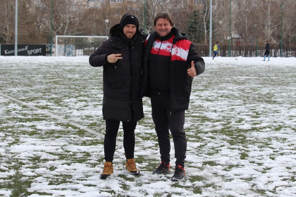 С една загуба и една победа продължава участието на Розичките в “Кронос къп“