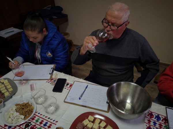 Конкурс-дегустация отличи най-добрите вина в Бузовград