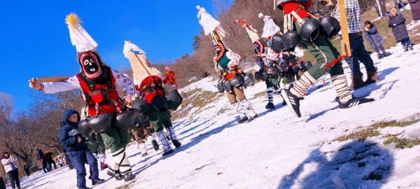 За поредна година град Шипка спази традицията си за Трифон Зарезан