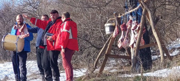 За поредна година град Шипка спази традицията си за Трифон Зарезан