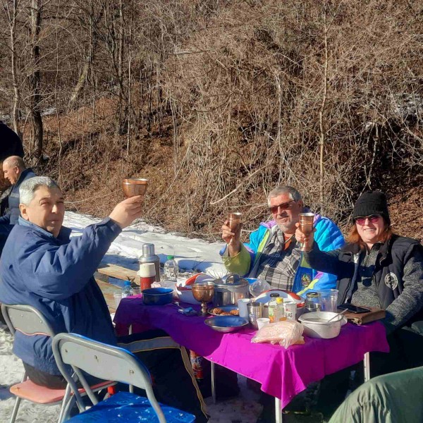 За поредна година град Шипка спази традицията си за Трифон Зарезан