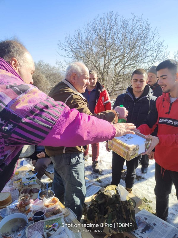 За поредна година град Шипка спази традицията си за Трифон Зарезан