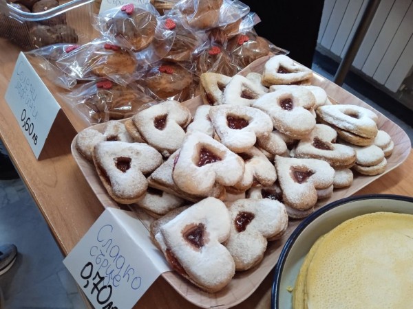 В ПГЛПТ отбелязаха празника на виното и любовта 