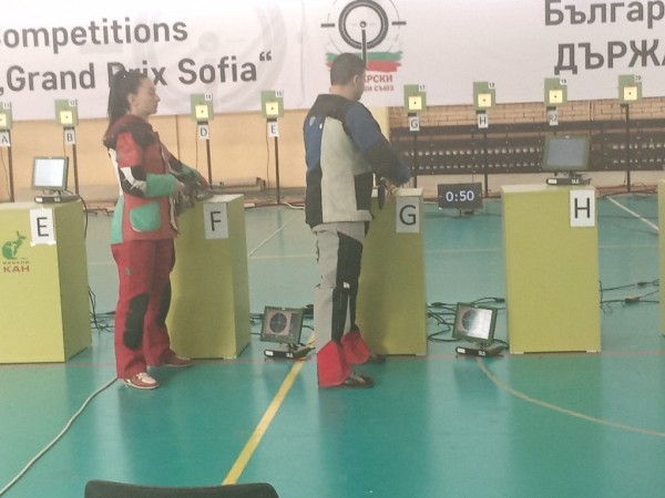 Успешна седмица с два турнира направиха стрелците на Нели Йончева