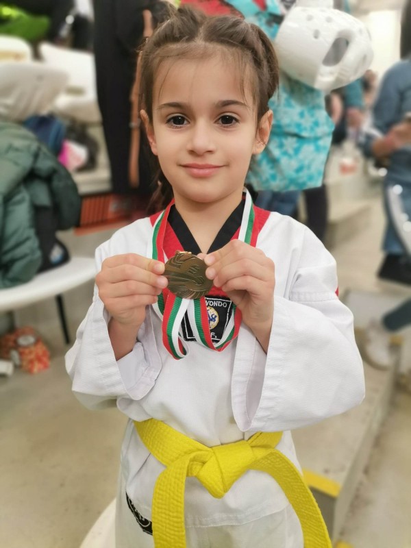 И двата казанлъшки клуба по таекуондо се завърнаха с медали от Държавното в Ботевград